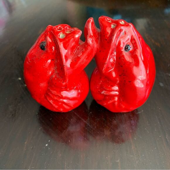 Coastal Kitchen Decor Bundle – Red Lobster & Crab Ceramic Serving Set - Picture 10 of 12